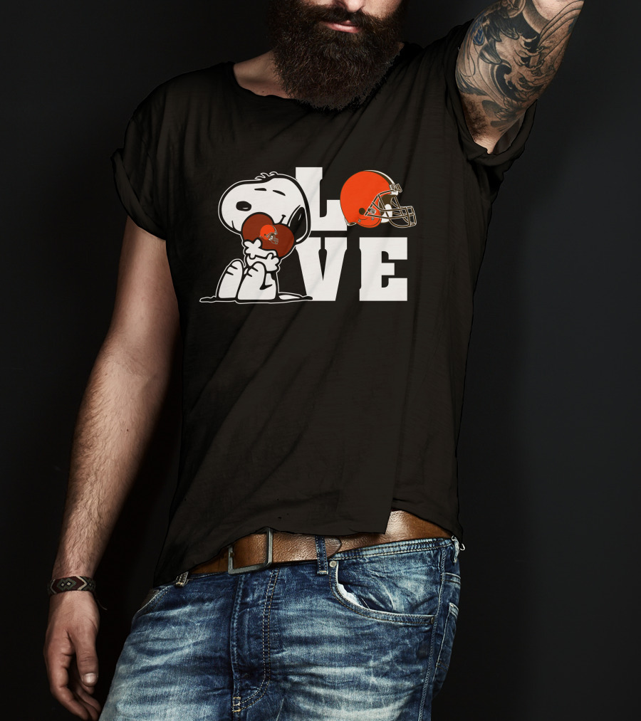 Snoopy Love Cleveland Browns Football Helmet T-Shirt