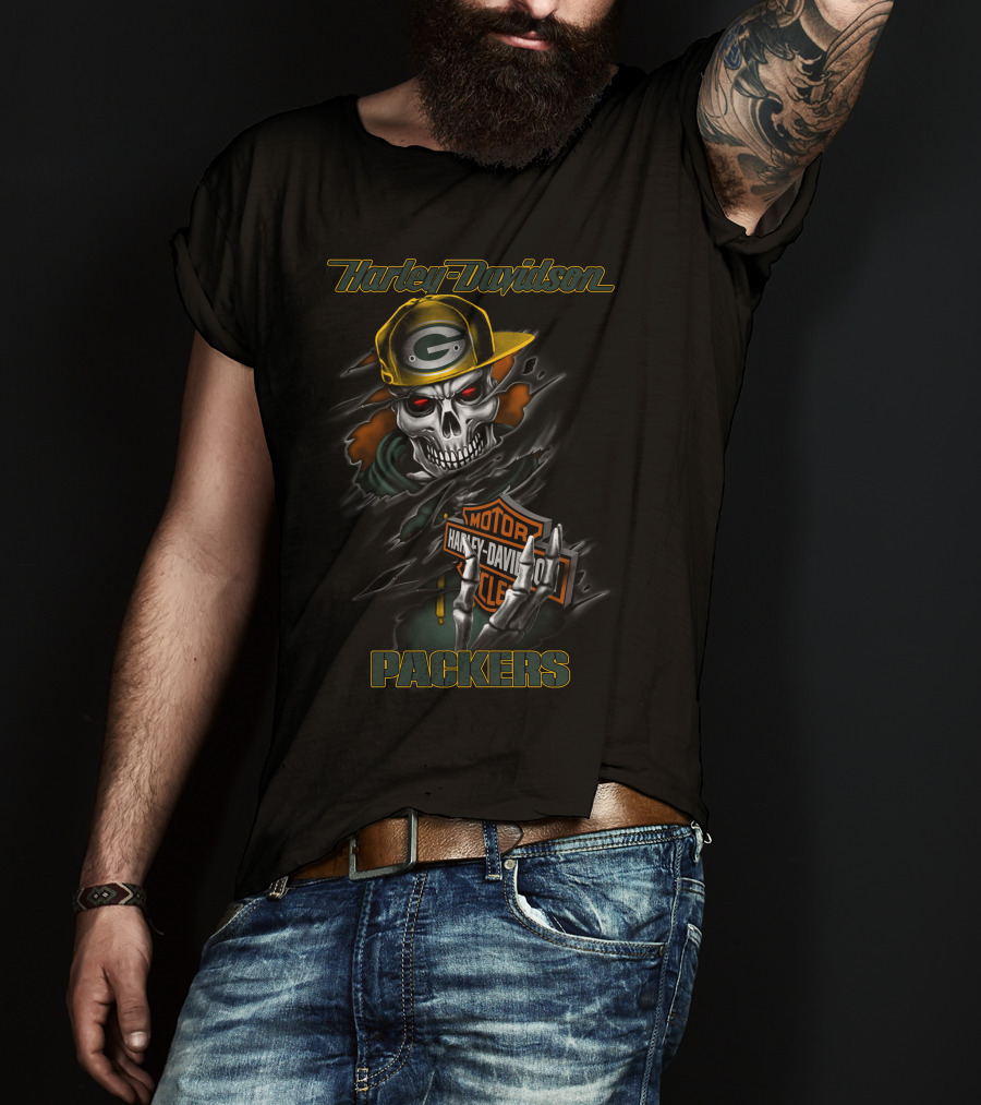 Harley Davidson Packers Skeleton In Green Bay Cap T-Shirt