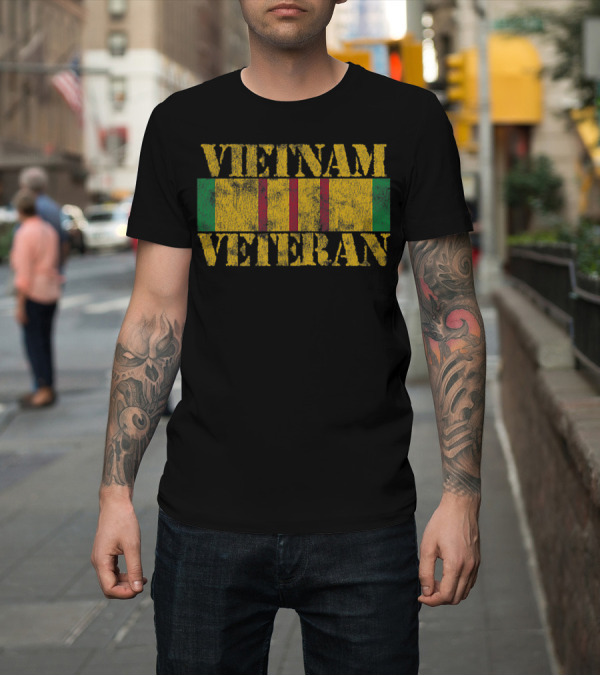Shirt: Vietnam Veteran Flag Service T-Shirt Vietnam Veteran Flag Service T-Shirt