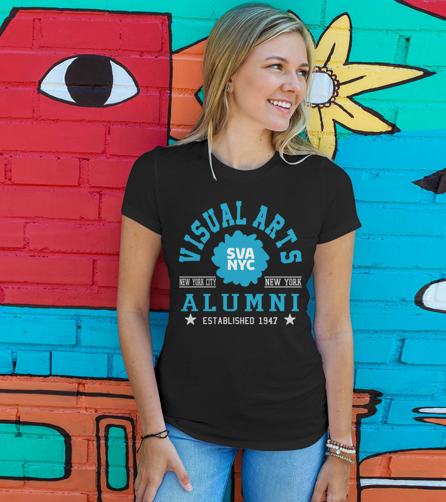 SVA NYC Visual Arts Alumni New York City Established 1947 T-Shirt