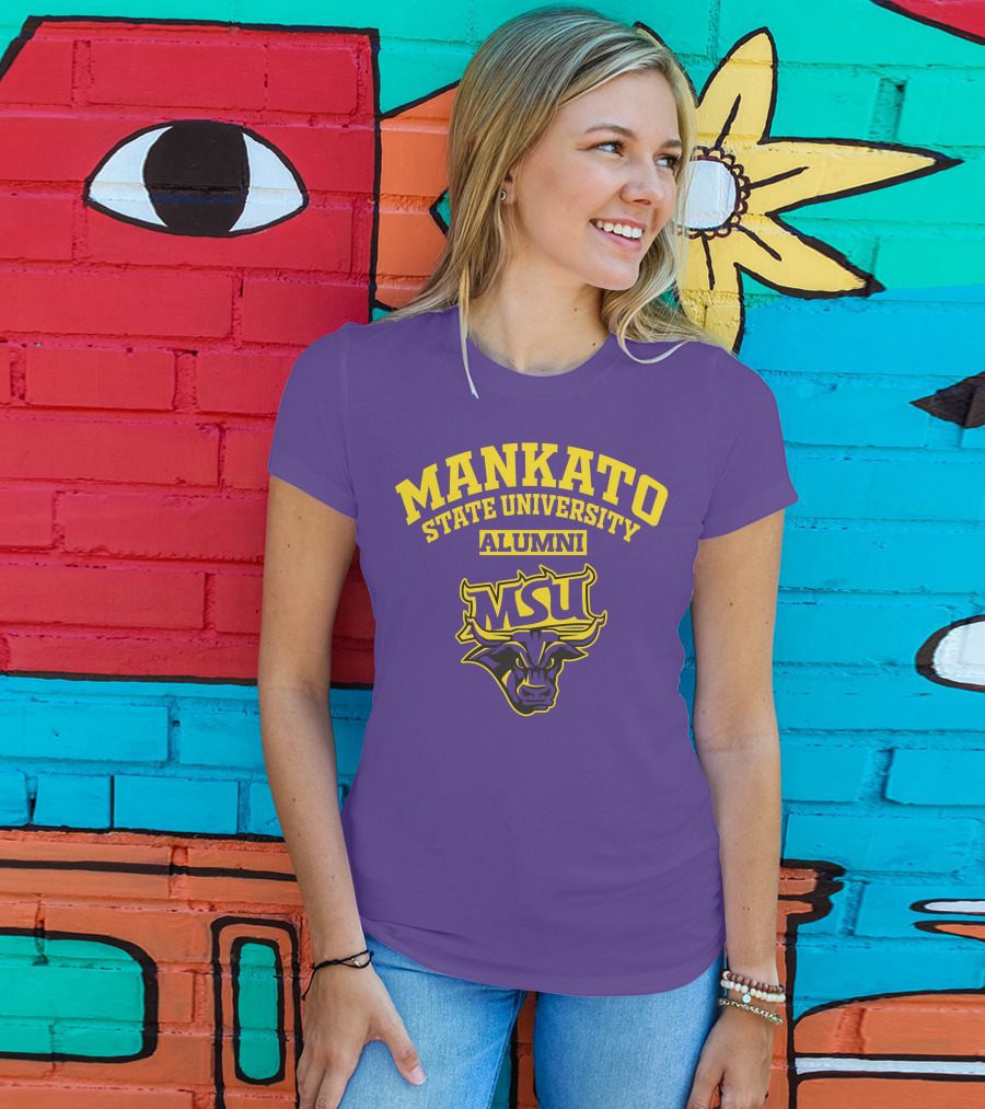 Mankato State University Alumni MSU Logo Purple Bull T-Shirt