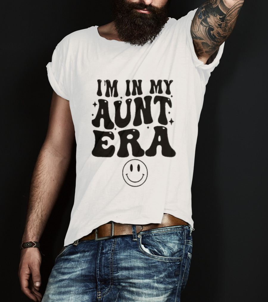 I’m In My Aunt Era Smiley Face Retro Vintage T-Shirt