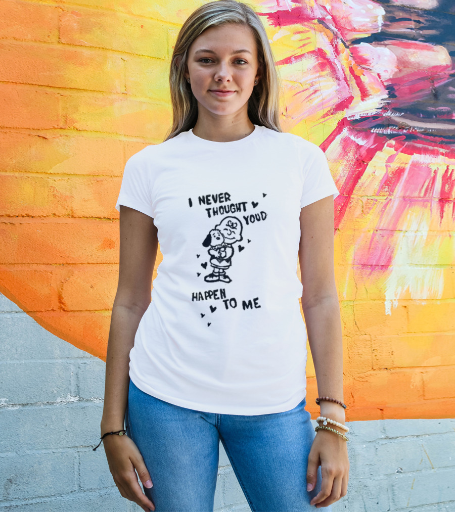I Never Thought Youd Happen To Me Snoopy Charlie Hug Hearts T-Shirt