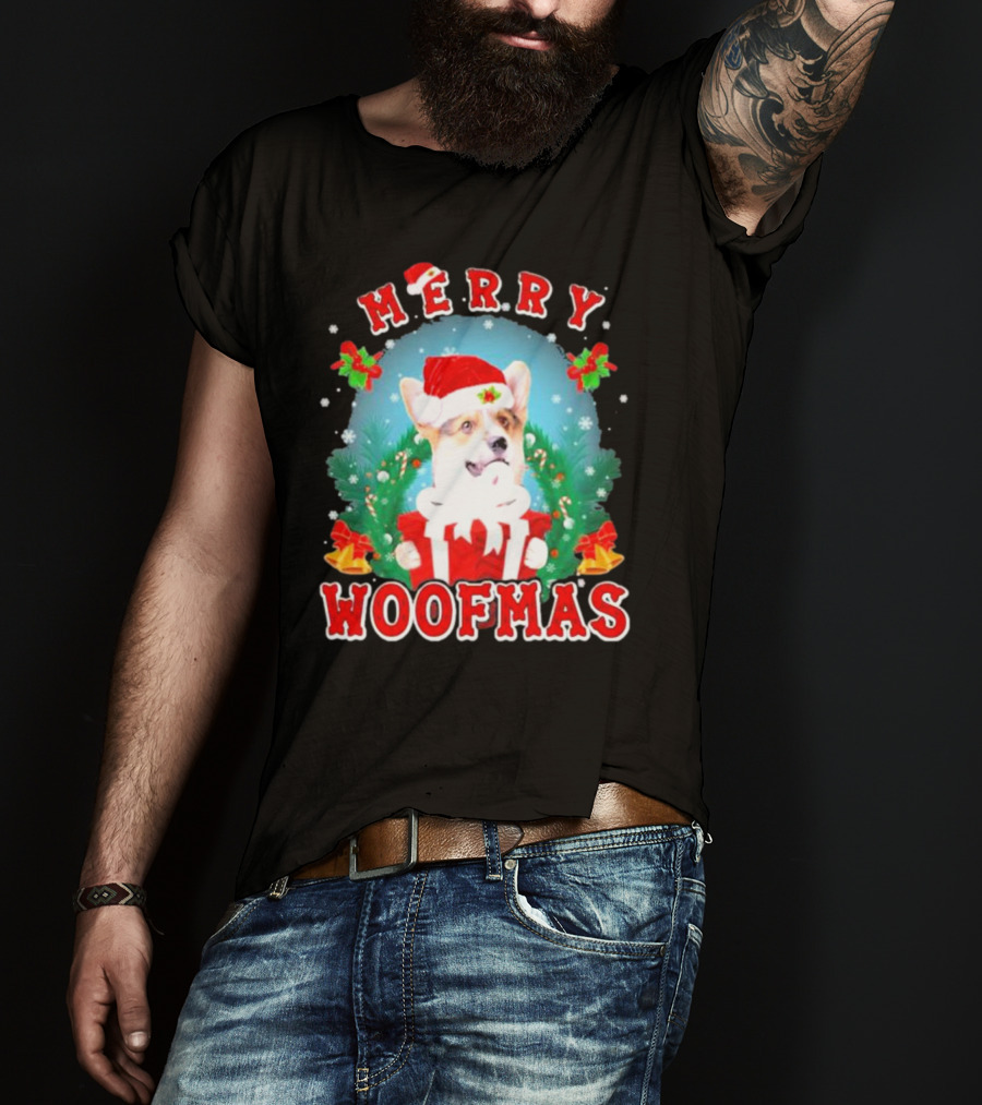 Merry Woofmas Welsh Corgi In Santa Hat With Presents And Christmas Decorations T-Shirt