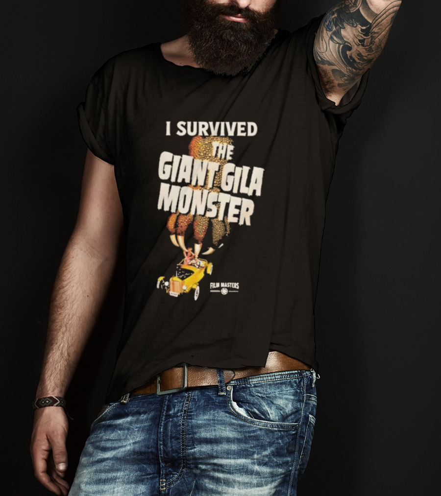 I Survived The Giant Gila Monster Film Masters Vintage Car Scene T-Shirt