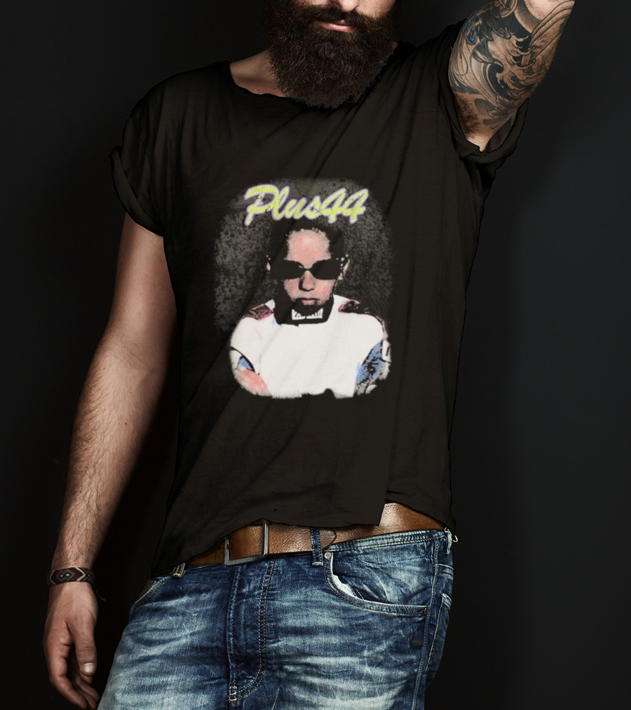 Lewis Hamilton Plus 44 Vintage Style Portrait T-Shirt