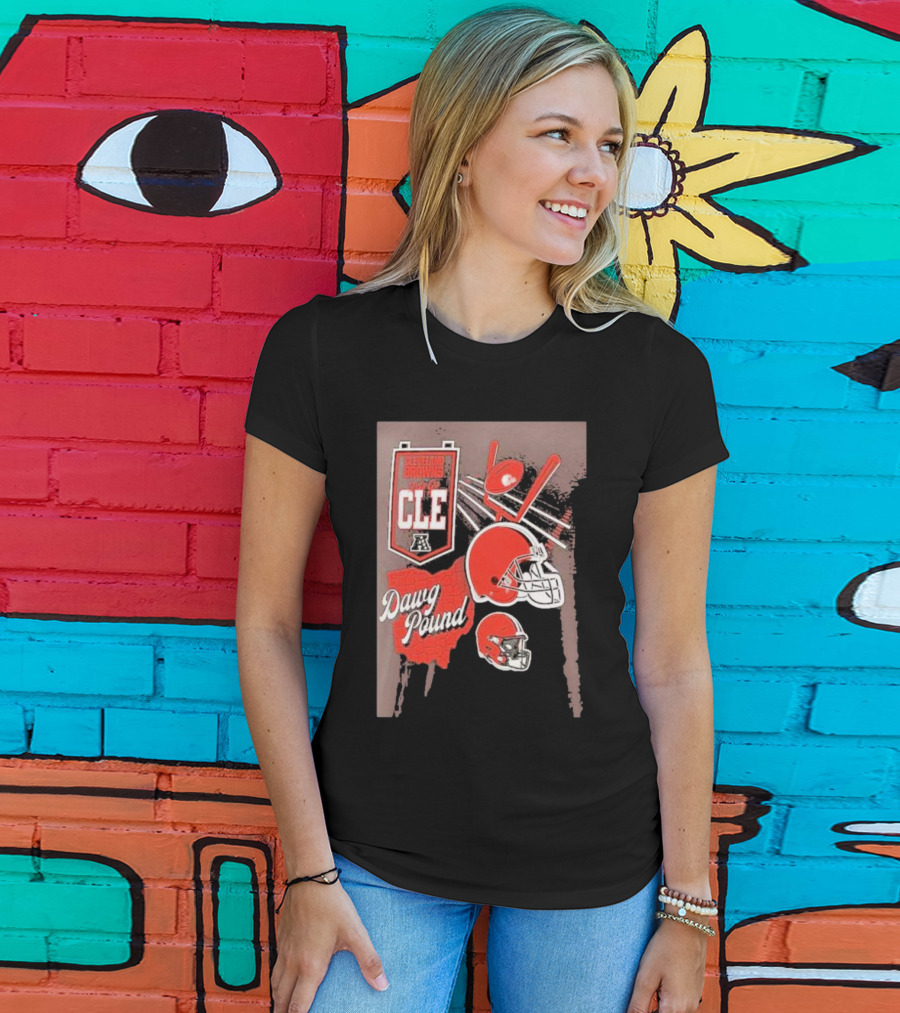 Cleveland Browns Dawg Pound Helmet CLE Football Fanatics Branded Split Zone T-Shirt