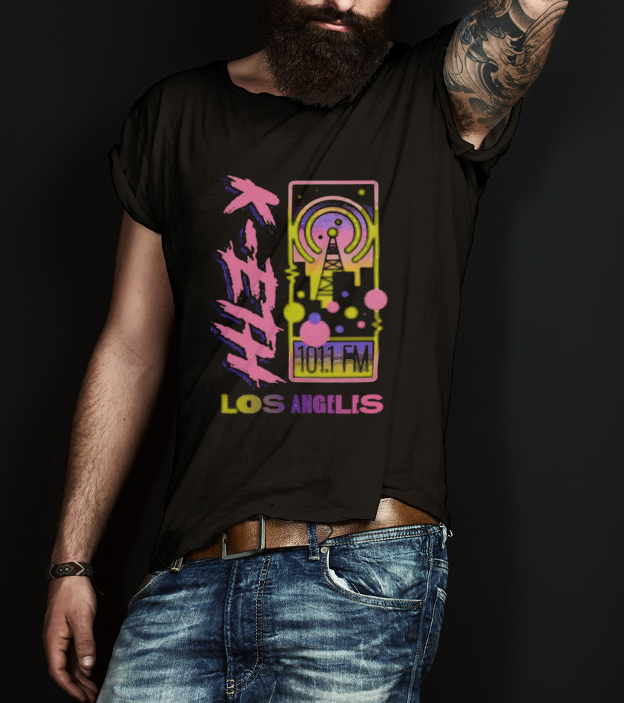 K-ETH 101.1 FM Los Angeles Radio Tower Neon Design Teddy Fresh T-Shirt