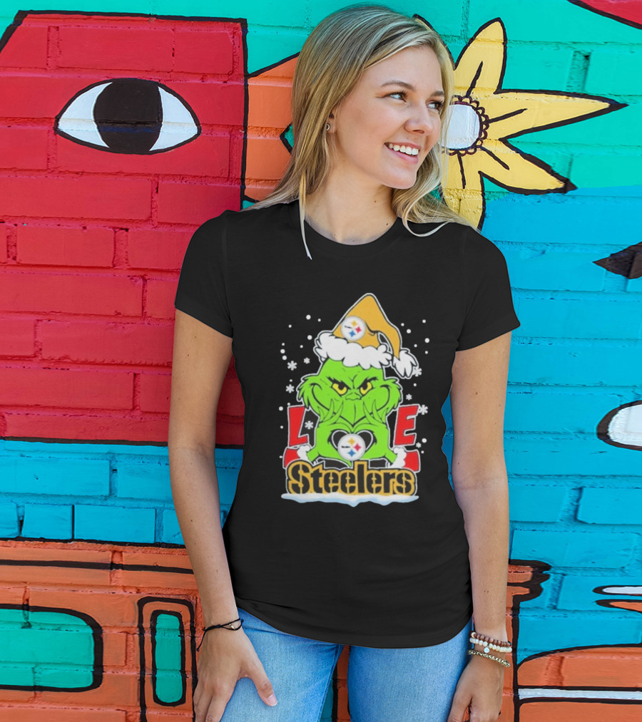 The Grinch Love Steelers Football Christmas T-Shirt