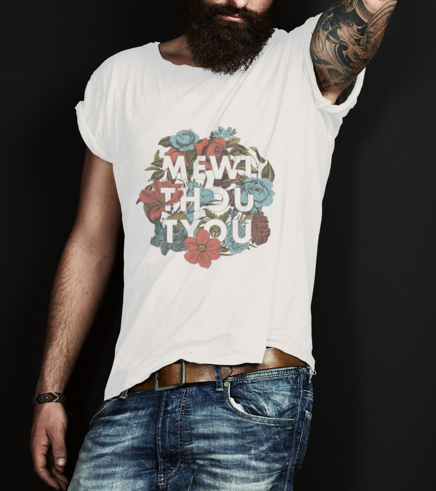 Mewi Thou Tyou White Flowers Roses Blue Red T-Shirt