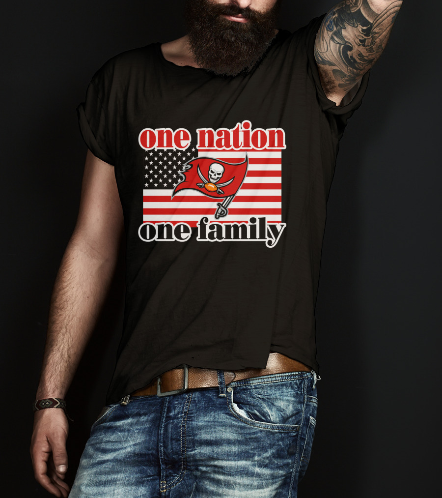 One Nation One Family Tampa Bay Buccaneers American Flag T-Shirt