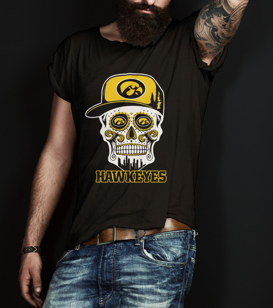 Iowa Hawkeyes Skull With Cap And City Skyline T-Shirt