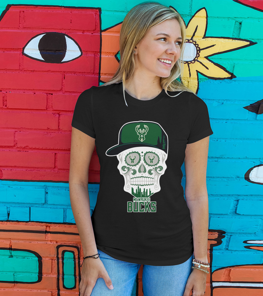 Milwaukee Bucks Skull With Cap And Skyline T-Shirt
