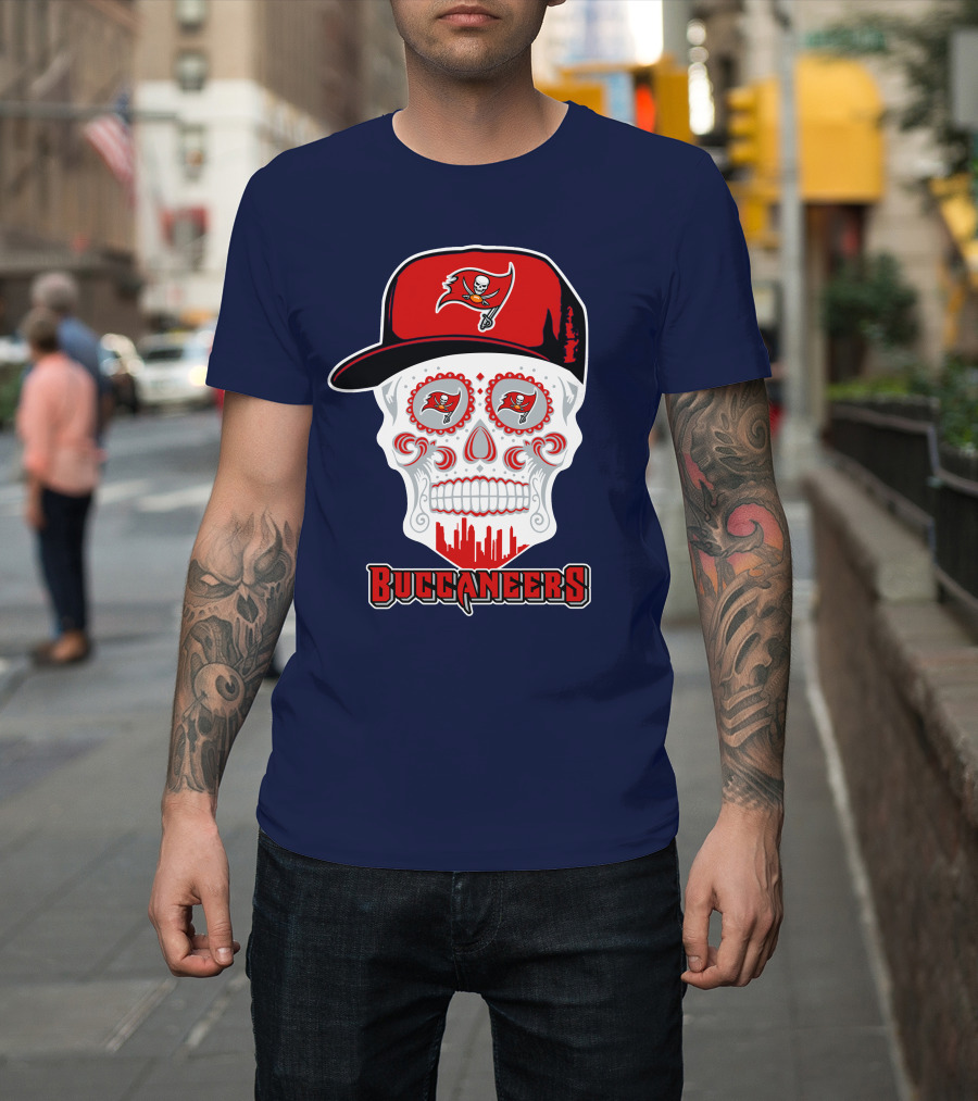 Buccaneers Skull With Hat T-Shirt