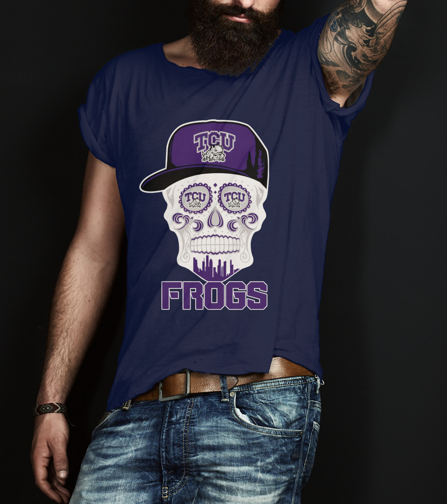Tcu Horned Frogs Skull Logo With Cap T-Shirt