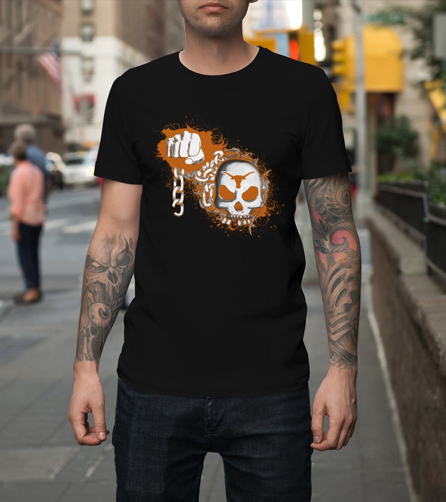 Texas Longhorns Skull And Chains Artwork T-Shirt