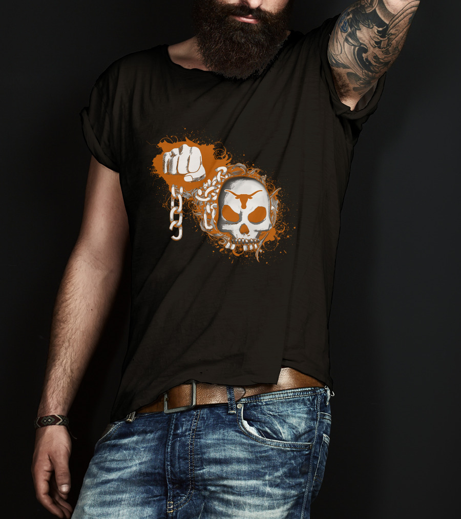 Texas Longhorns Skull And Chains Artwork T-Shirt