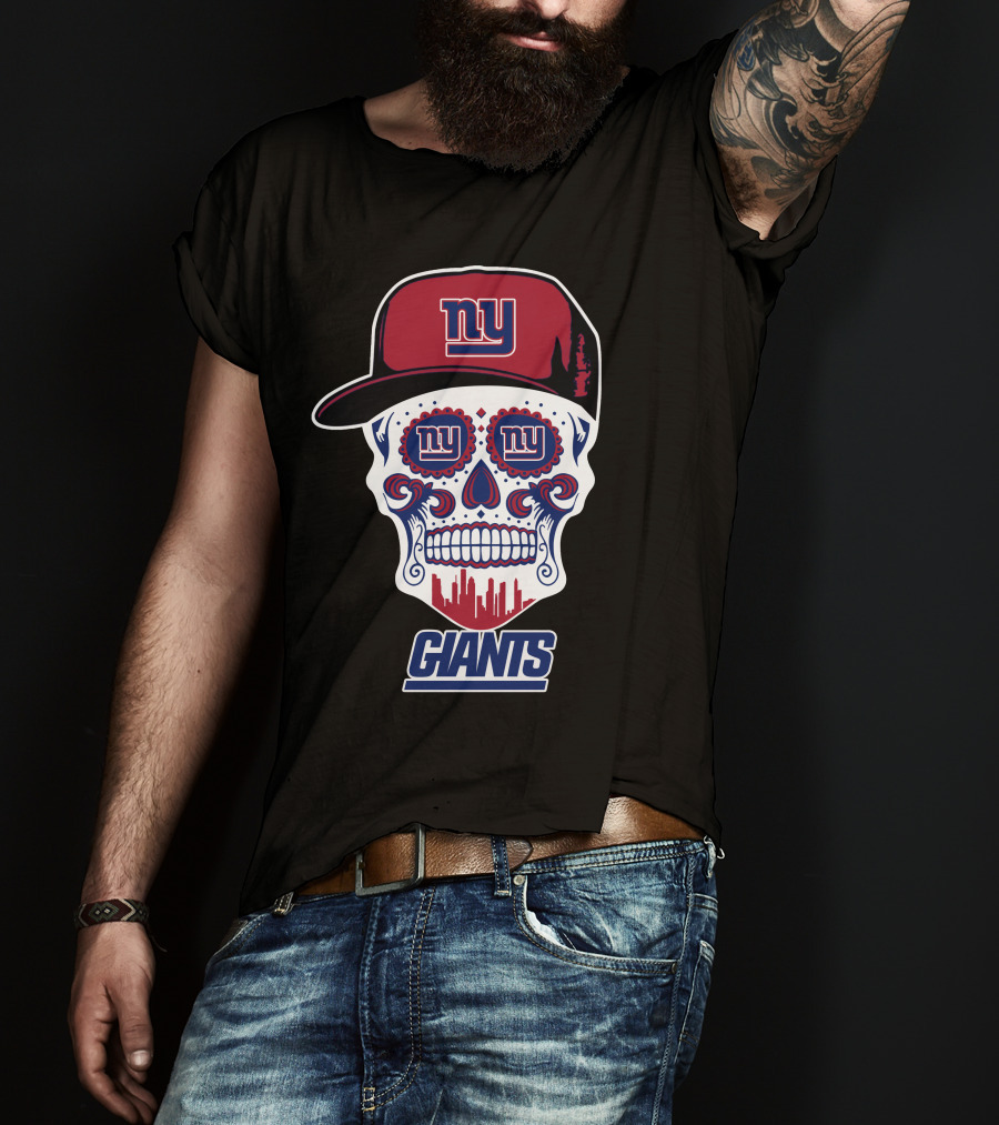 New York Giants Skull Cap City Silhouette Funny T-Shirt