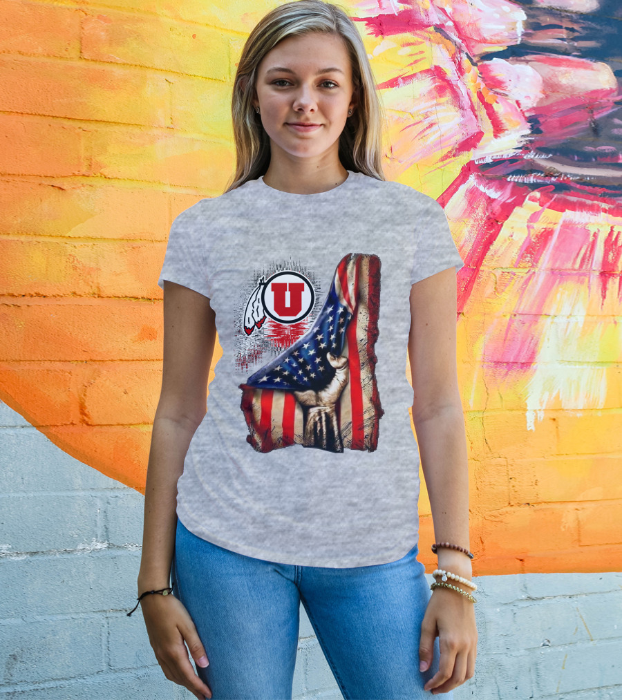 Utah Utes American Flag Background And Hand T-Shirt