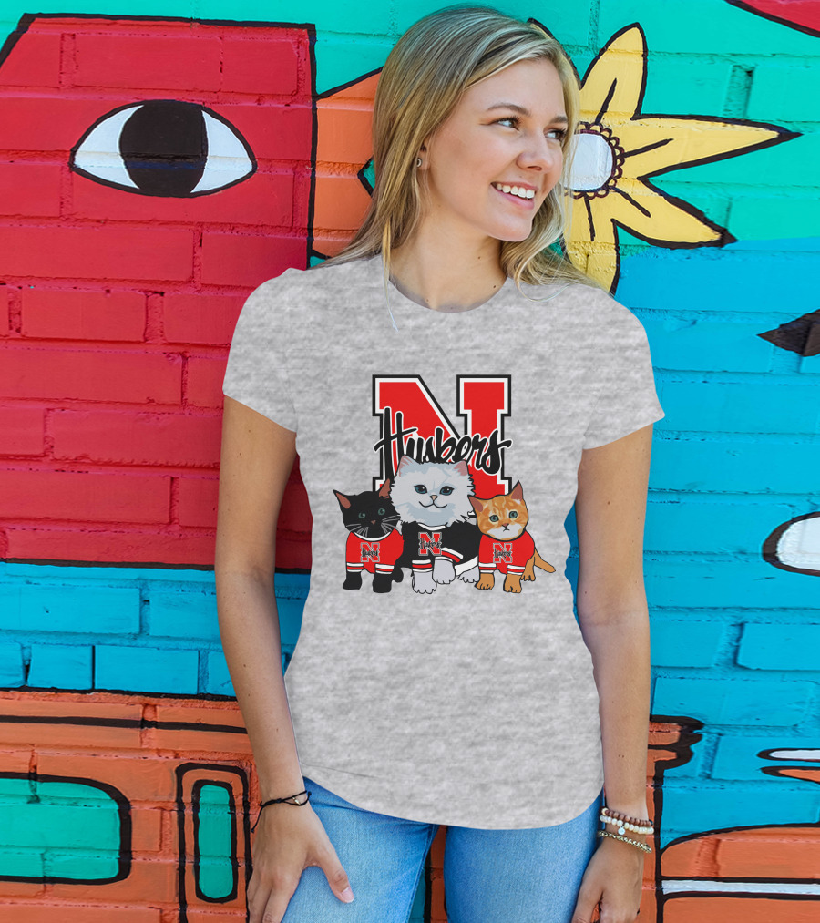 Nebraska Cornhuskers Huskers Cats In Red Jerseys T-Shirt