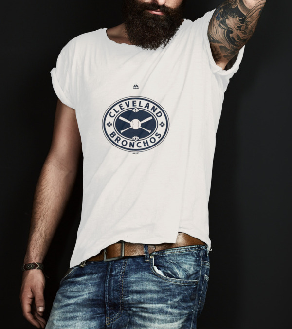 Cleveland Bronchos Baseball Retro Circle Badge T-Shirt