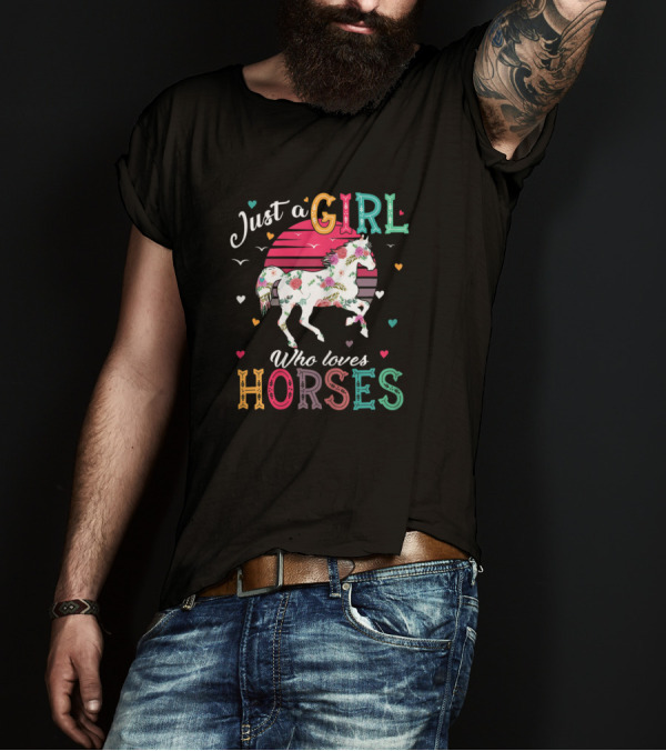 Just A Girl Who Loves Horses Floral Horse Hearts Retro Sunset T-Shirt