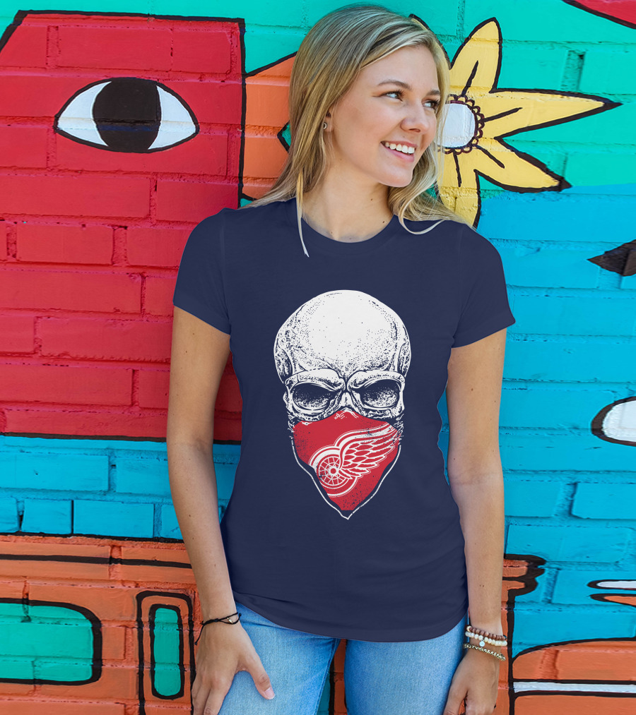 Detroit Redwings Skull Logo Bandana T-Shirt