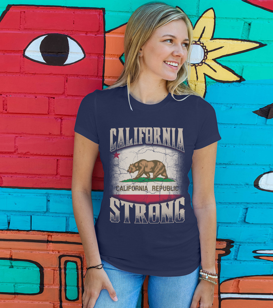 California Republic Strong Bear Flag T-Shirt