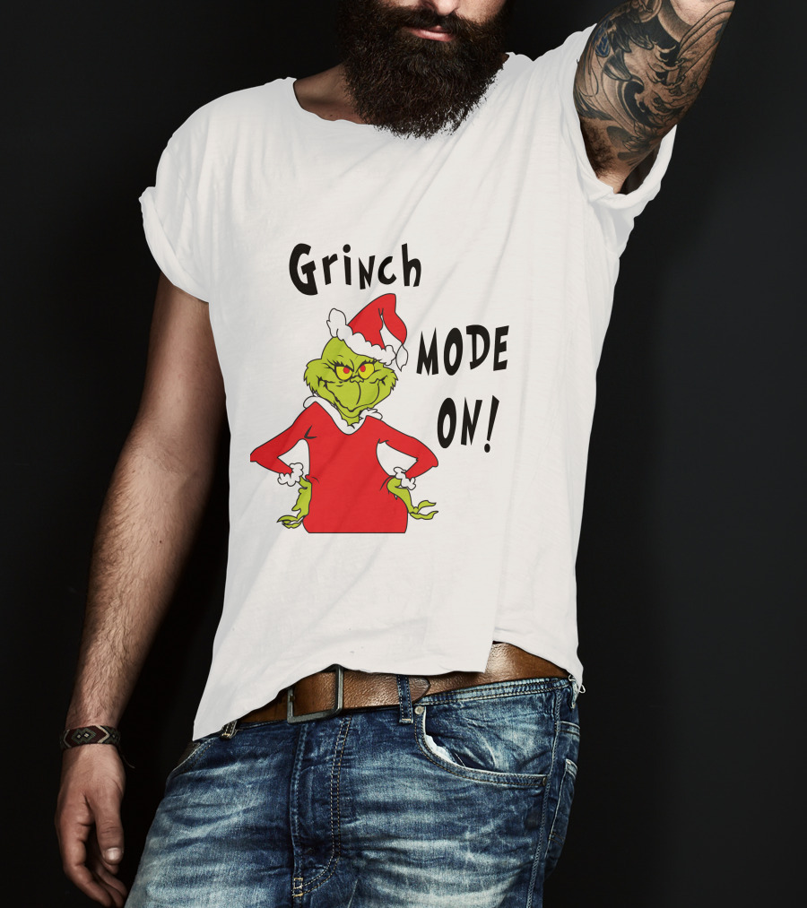 Grinch Mode On Santa Hat Red T-Shirt