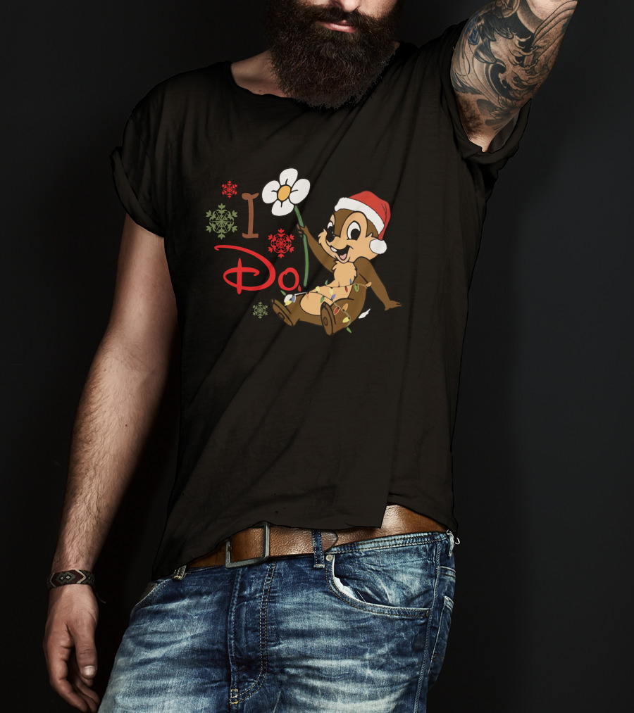 I Do Christmas Chipmunk Santa Hat Snowflakes Flower T-Shirt