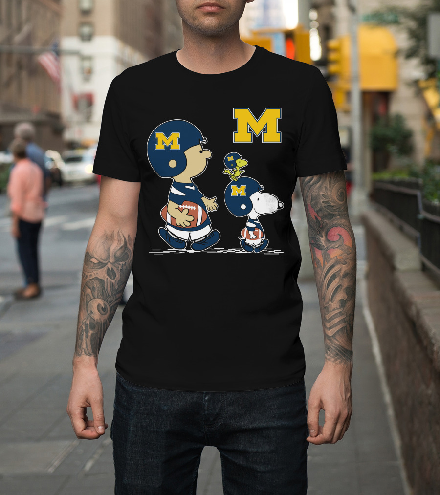 Michigan Wolverines Peanuts Football Characters Charlie Brown Snoopy Woodstock T-Shirt