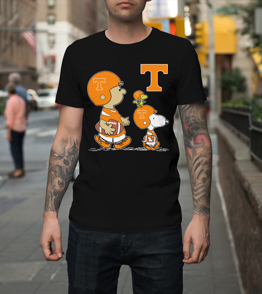 Tennessee Volunteers Peanuts Characters Football Helmet Charlie Brown Snoopy Woodstock T-Shirt