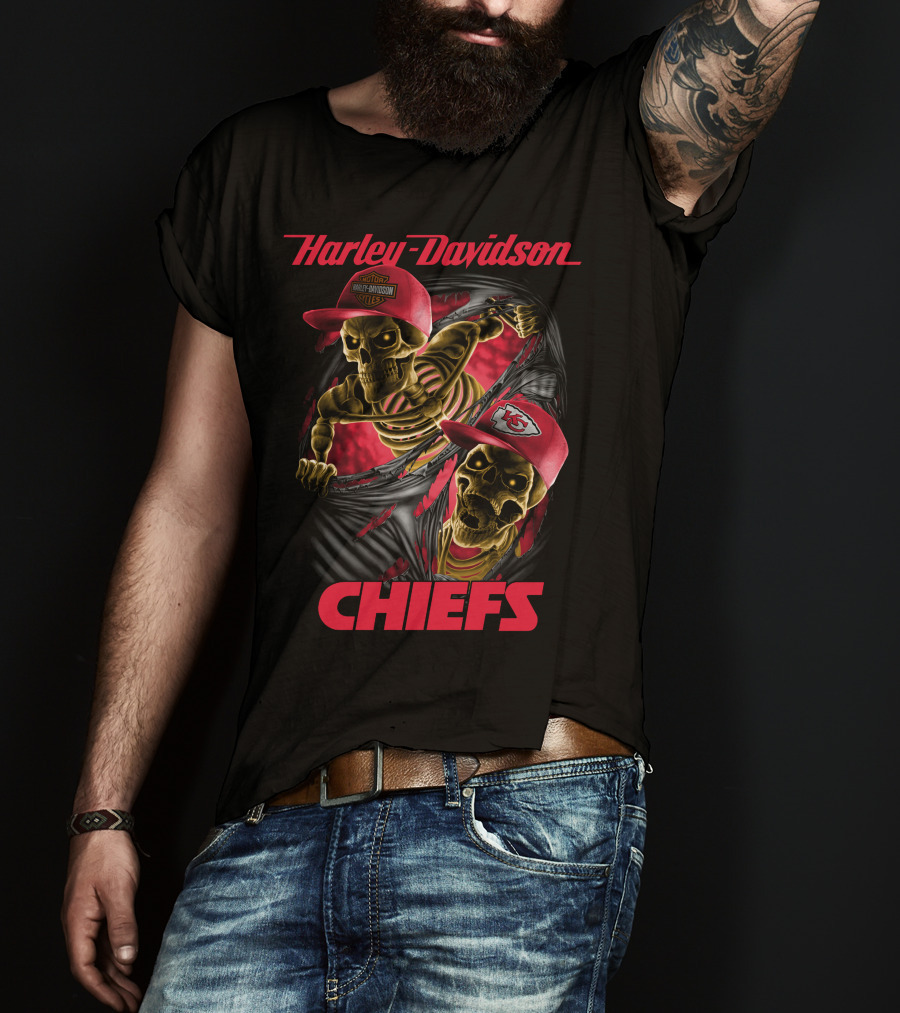 Harley Davidson Chiefs Skeletons In Kansas City Chiefs Hats T-Shirt