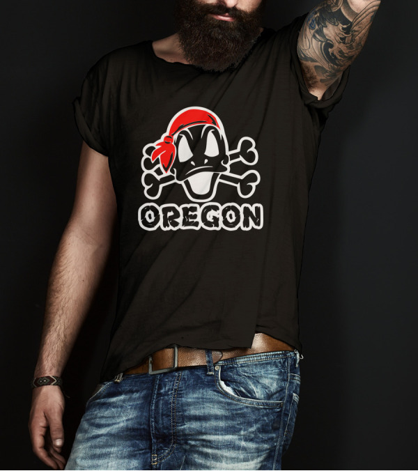 Oregon Ducks Pirate Skull And Crossbones T-Shirt