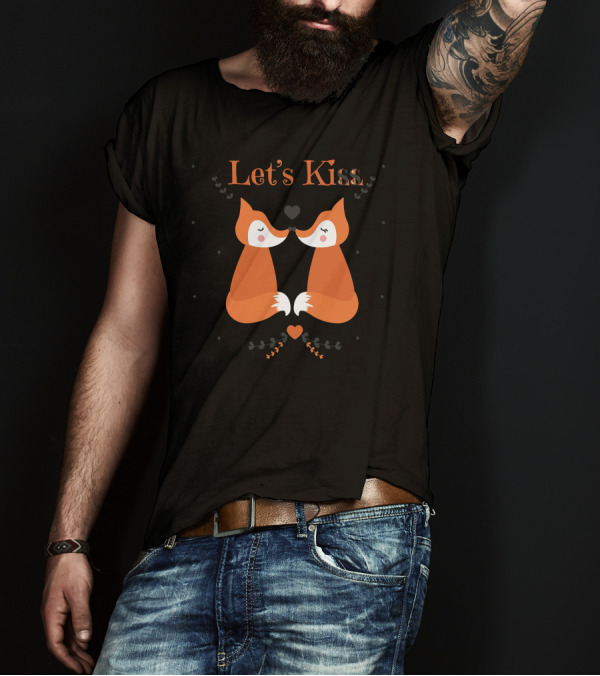 Let's Kiss Fox Pair With Heart T-Shirt