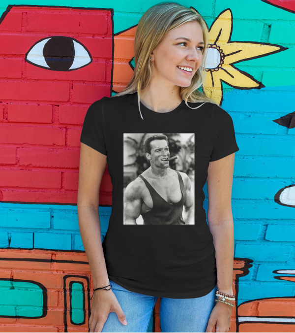Arnold Schwarzenegger Cigar Bodybuilding Legend T-Shirt