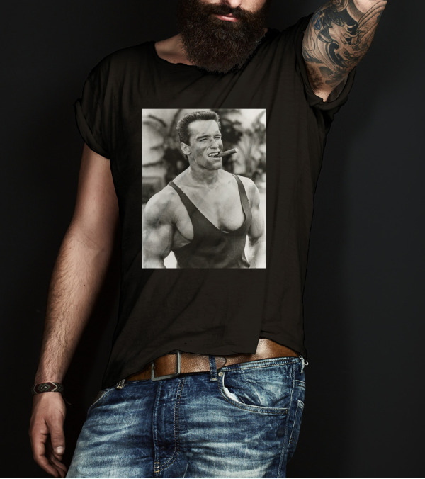 Arnold Schwarzenegger Cigar Bodybuilding Legend T-Shirt
