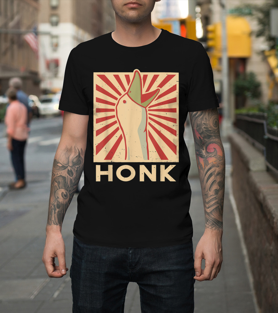 Honk Goose Meme Funny Duck Chicken T-Shirt