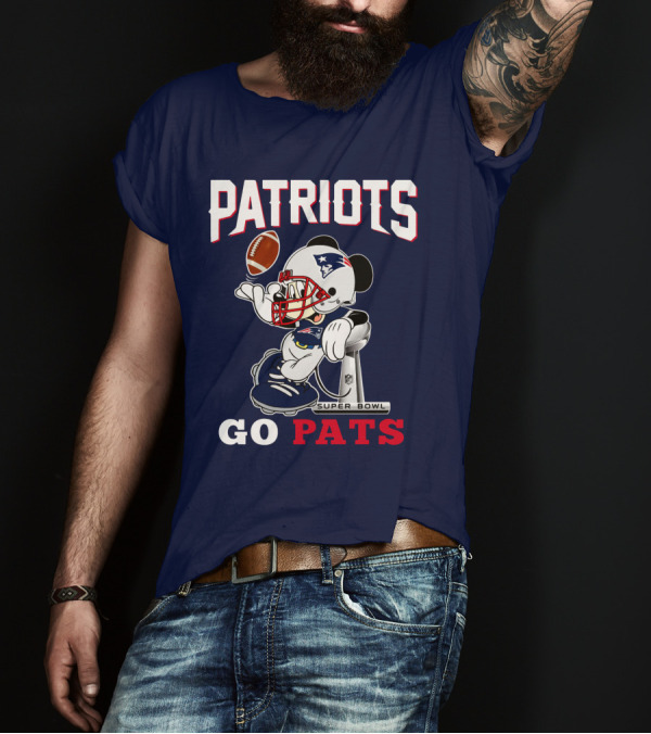 Patriots Super Bowl Go Pats Football Helmet Trophy Animation T-Shirt