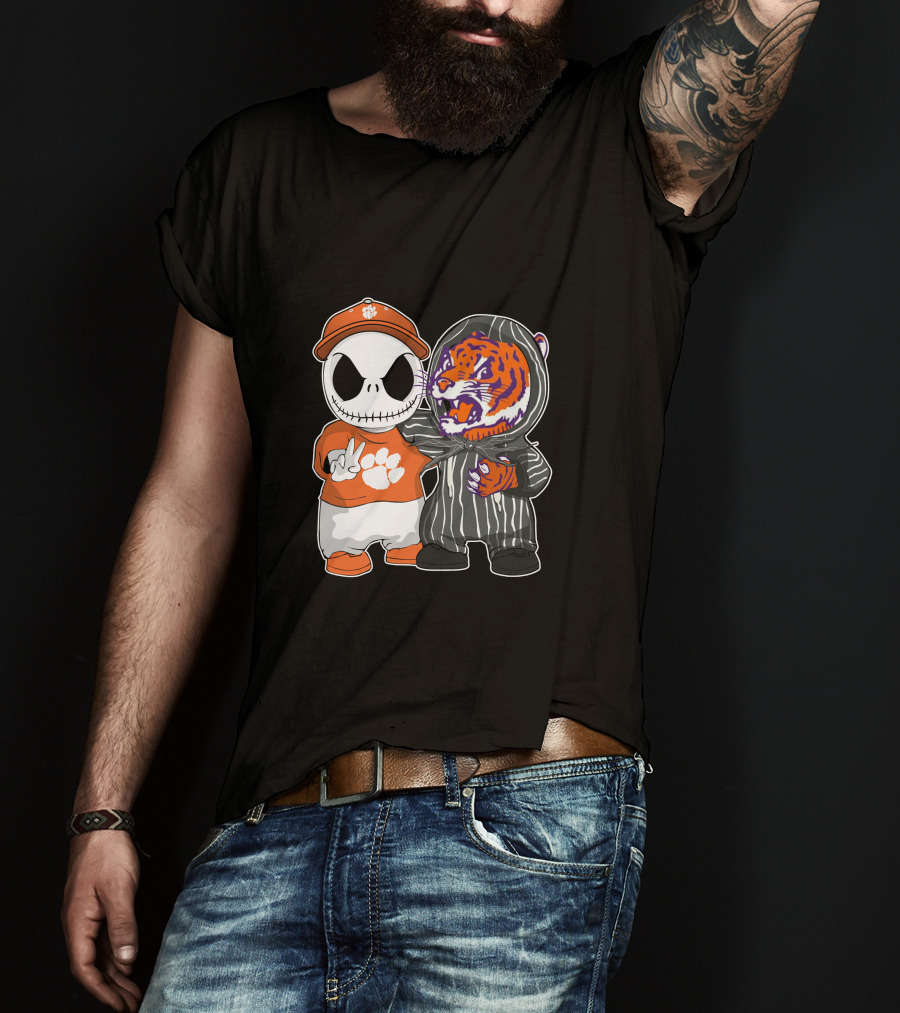 Jack Skellington Clemson Tigers Fan With Tiger Mascot Hugging T-Shirt