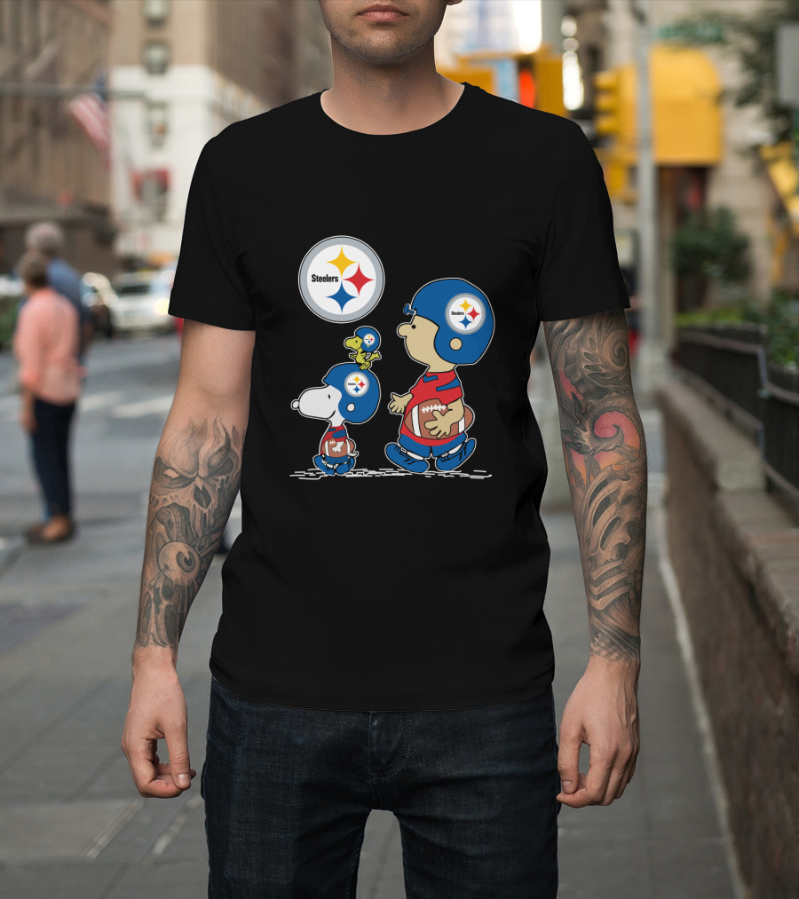 Pittsburgh Steelers Helmet Characters Football Woodstock T-Shirt