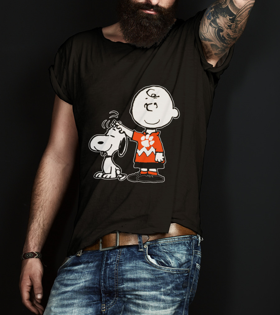 Clemson Tigers Football Paw Print On Charlie Brown With Snoopy T-Shirt