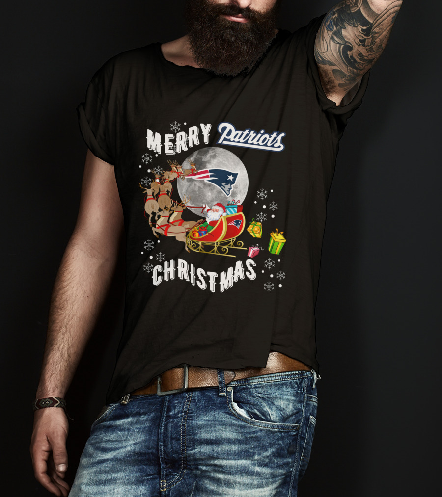 Merry Patriots Christmas New England Patriots Moon Reindeer Santa T-Shirt