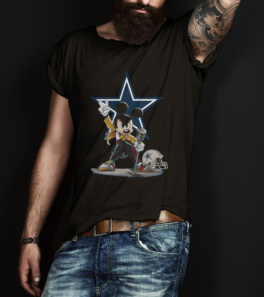 Dallas Cowboys Mickey Star Helmet Mic T-Shirt