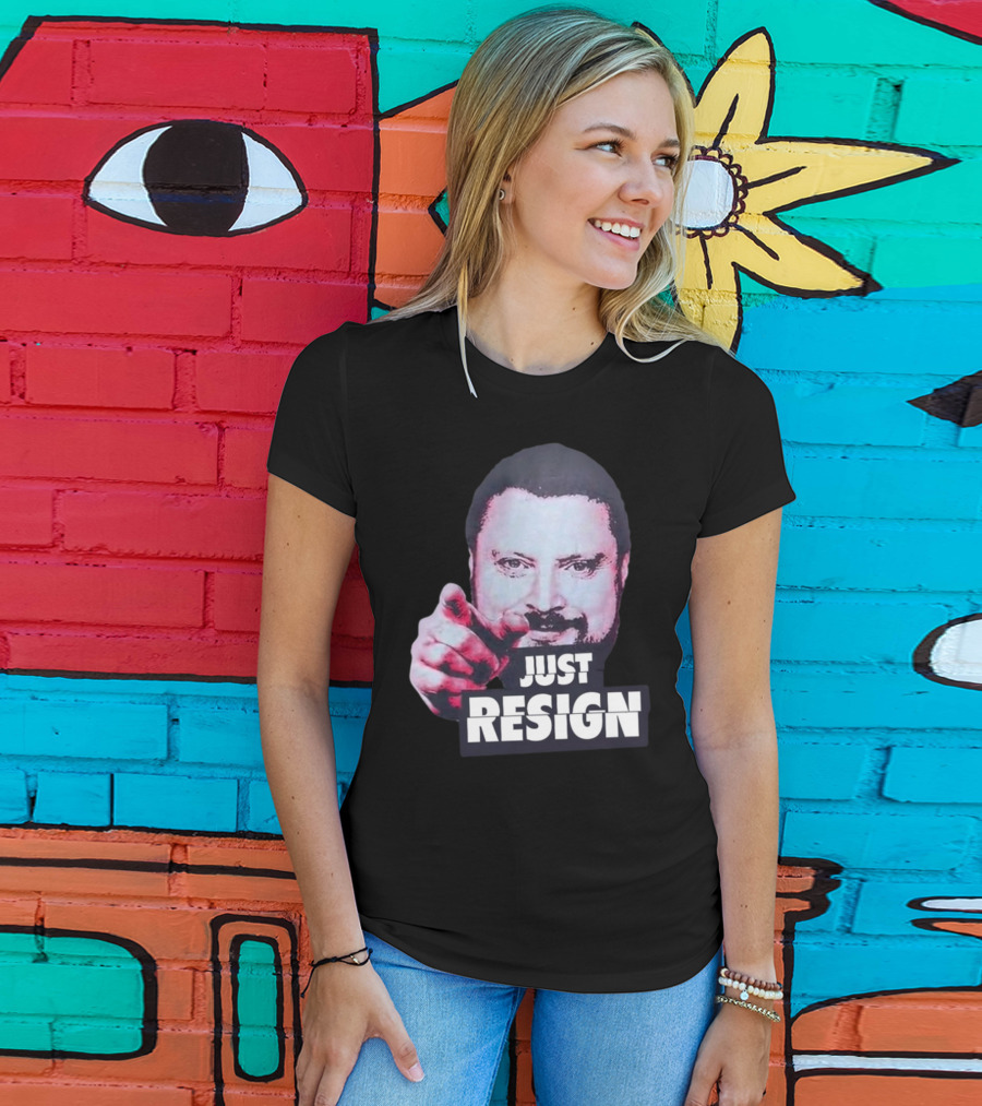 Simon Williams Just Resign Pointing Meme T-Shirt