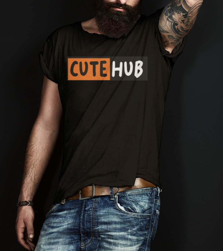 CUTE HUB Bold Contrast T-Shirt