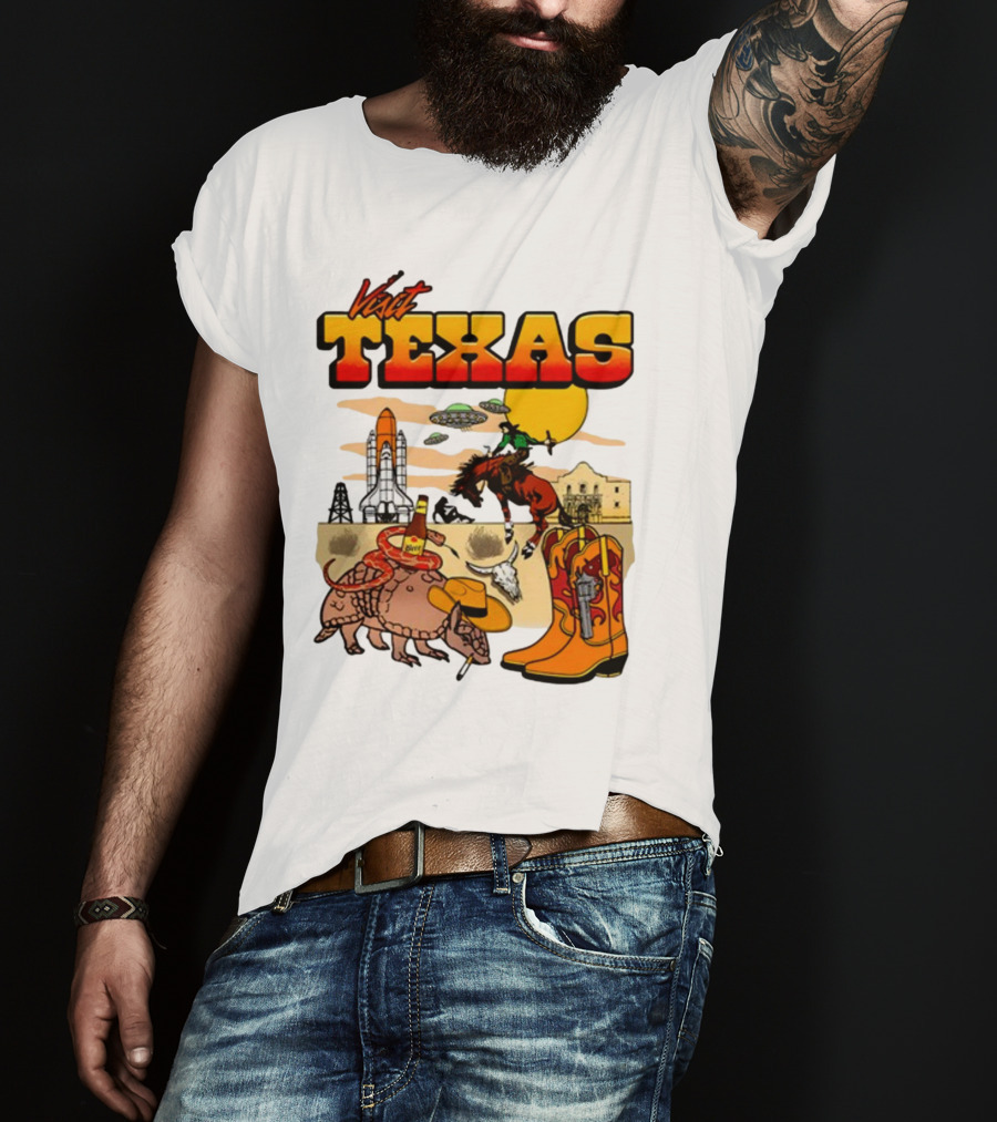 Visit Texas Armadillo Cowboy Boots Space Shuttle UFOs Rodeo Horse Alamo T-Shirt