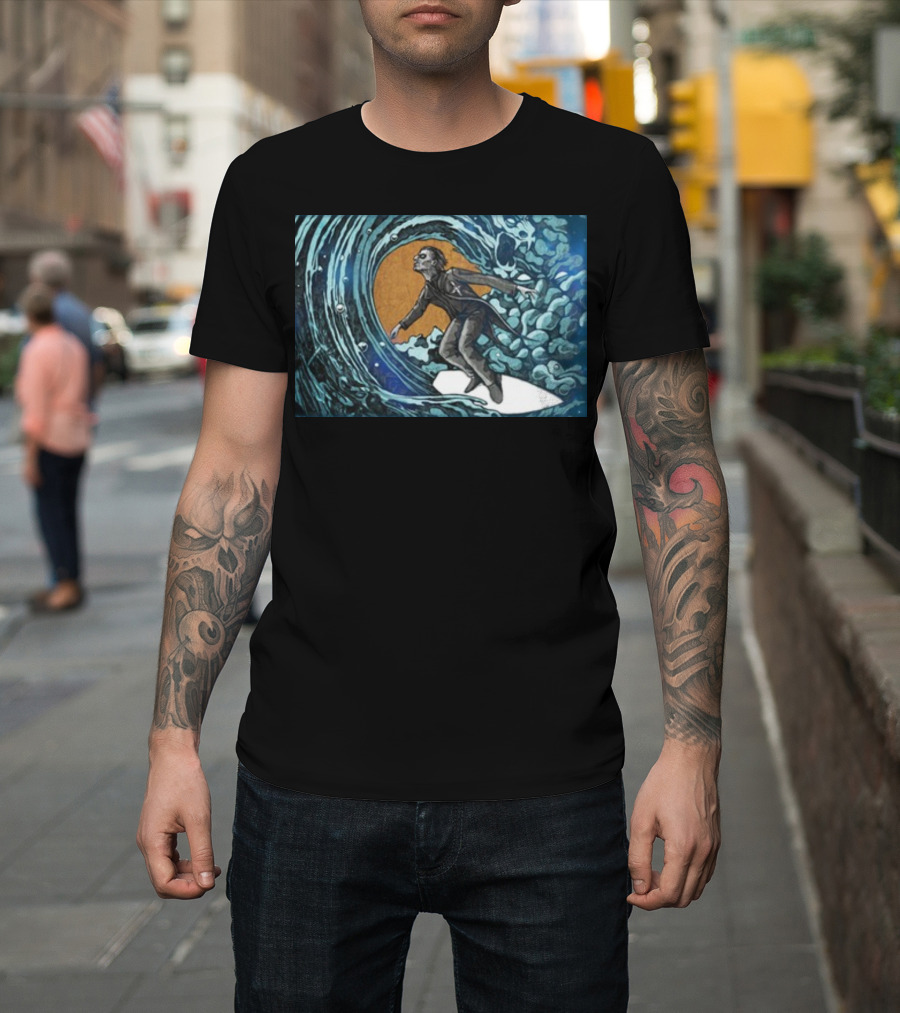 Michael Myers Surfing Massive Wave Halloween T-Shirt