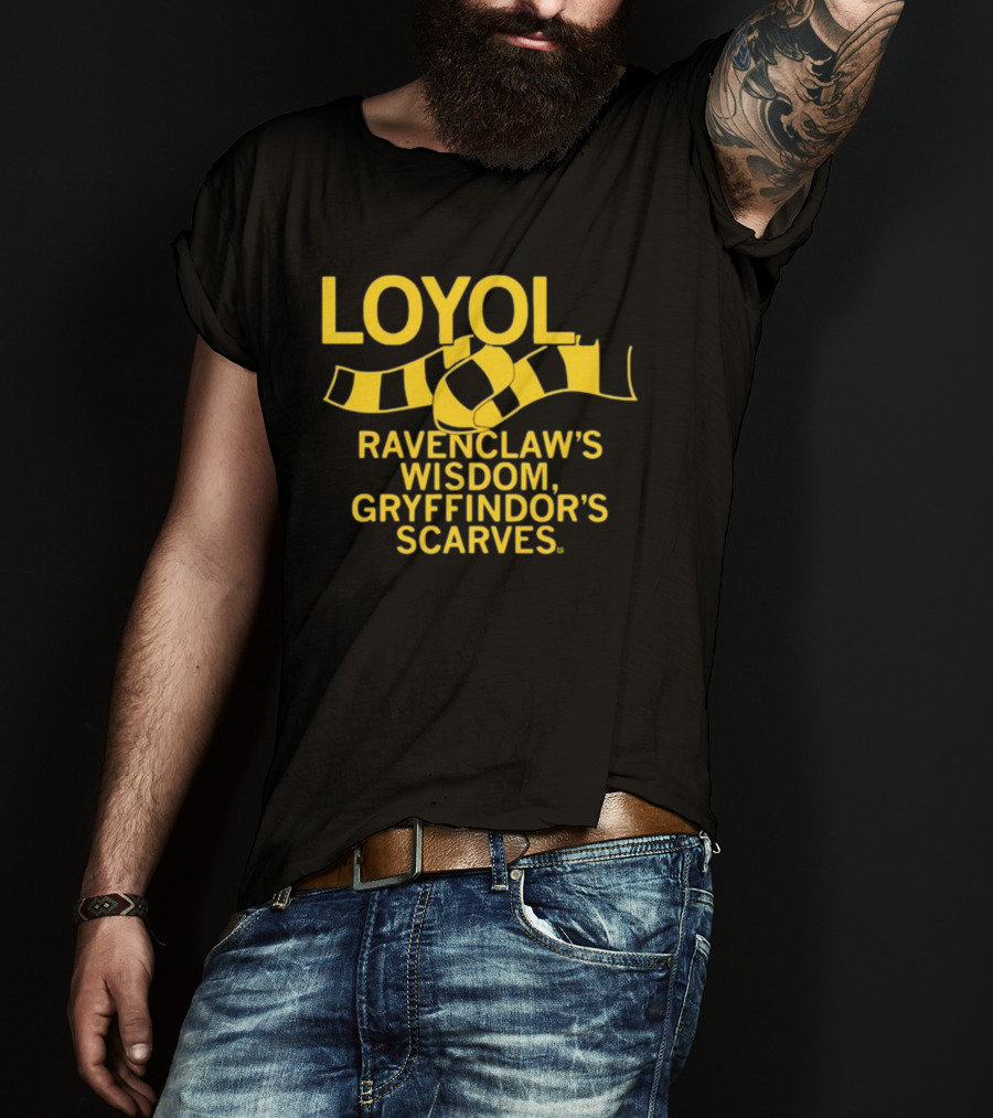 LOYOL Ravenclaw's Wisdom, Gryffindor's Scarves T-Shirt