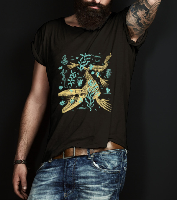 Mosasaurus Fossils Fitas Underwater Skeleton And Seaweed Scene T-Shirt